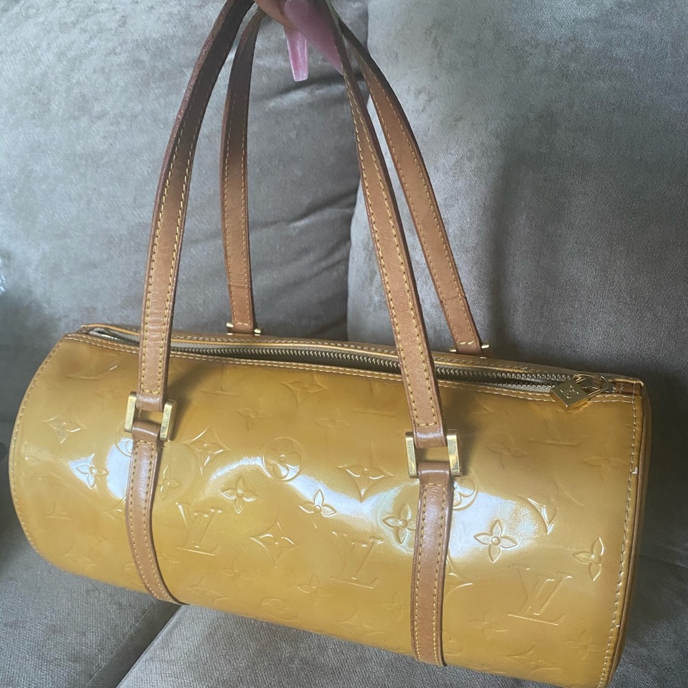 Louis Vuitton Papilllion